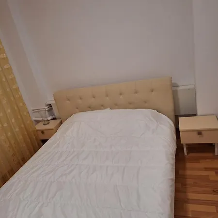 Faleza Nord Reyna Apartmán *