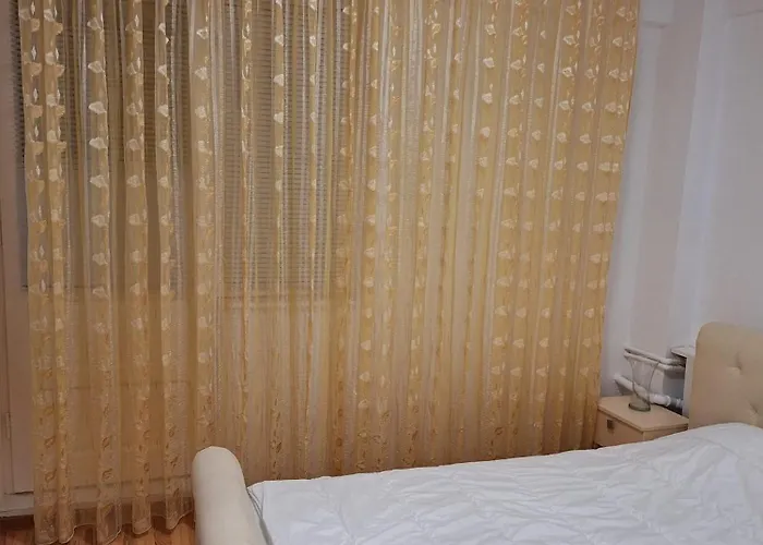 Apartment Faleza Nord Reyna